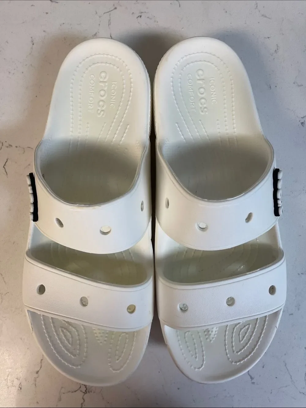 CROCS brand style